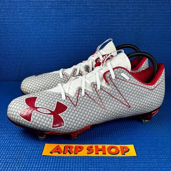 🔴 UNDER ARMOUR TEAM NITRO LOW Men`s Size 12 Grey Red Soccer Cleats 1291122-101 - Picture 1 of 8